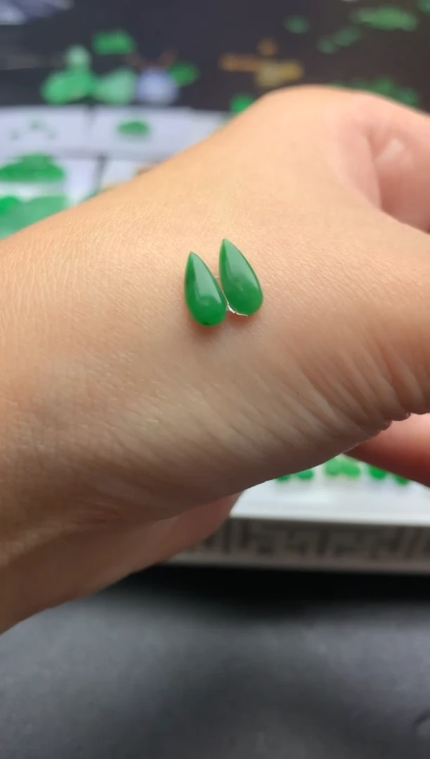 【闪购商品】定制翡翠未镶嵌毛货