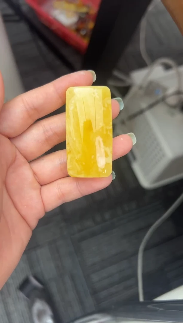 未镶嵌蜜蜡裸石蜜蜡吊坠