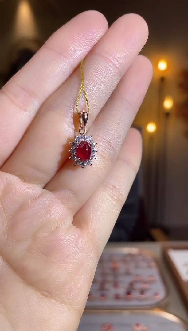 银S925镶嵌颈饰红宝石颈饰