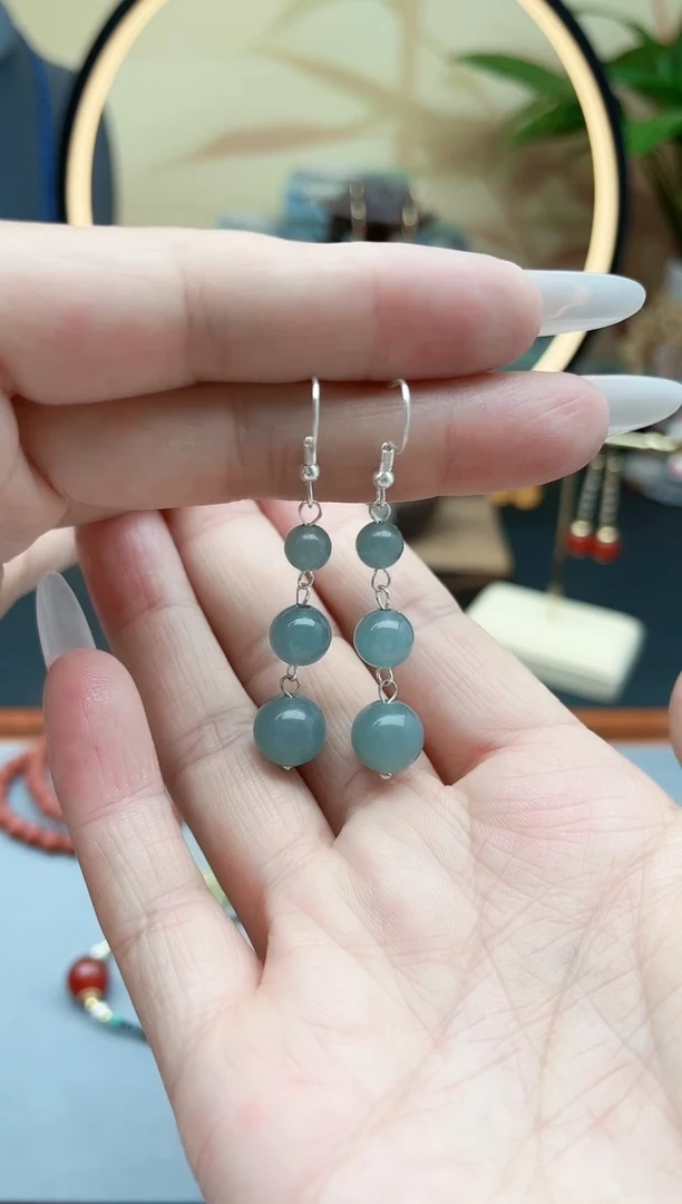 石英质玉（天山翠）银S925镶嵌耳饰950