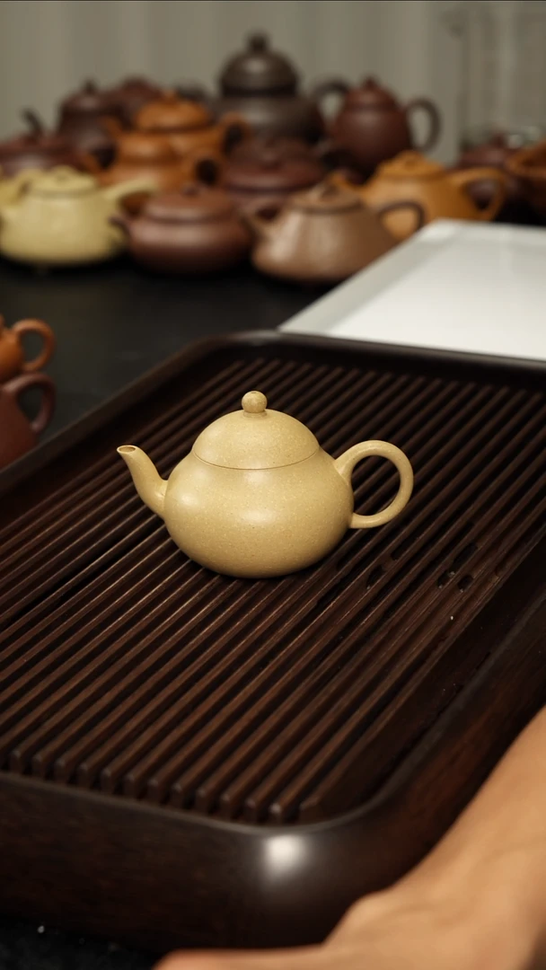 茶壶紫砂4****d盖子微微欠缺的本绿梨形壶