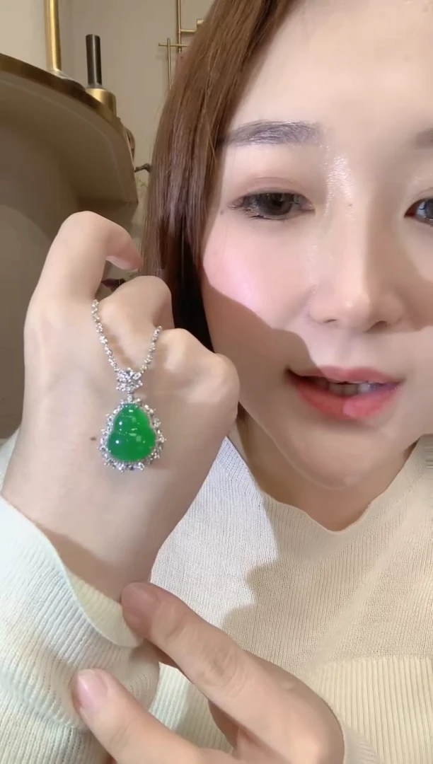 吊坠(不含链)18K金镶嵌翡翠c15