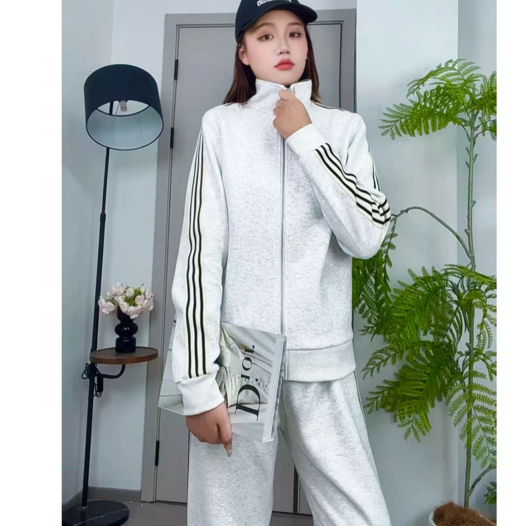 高个子定制运动套装2025女春秋款减龄外套窄版裤两件套
