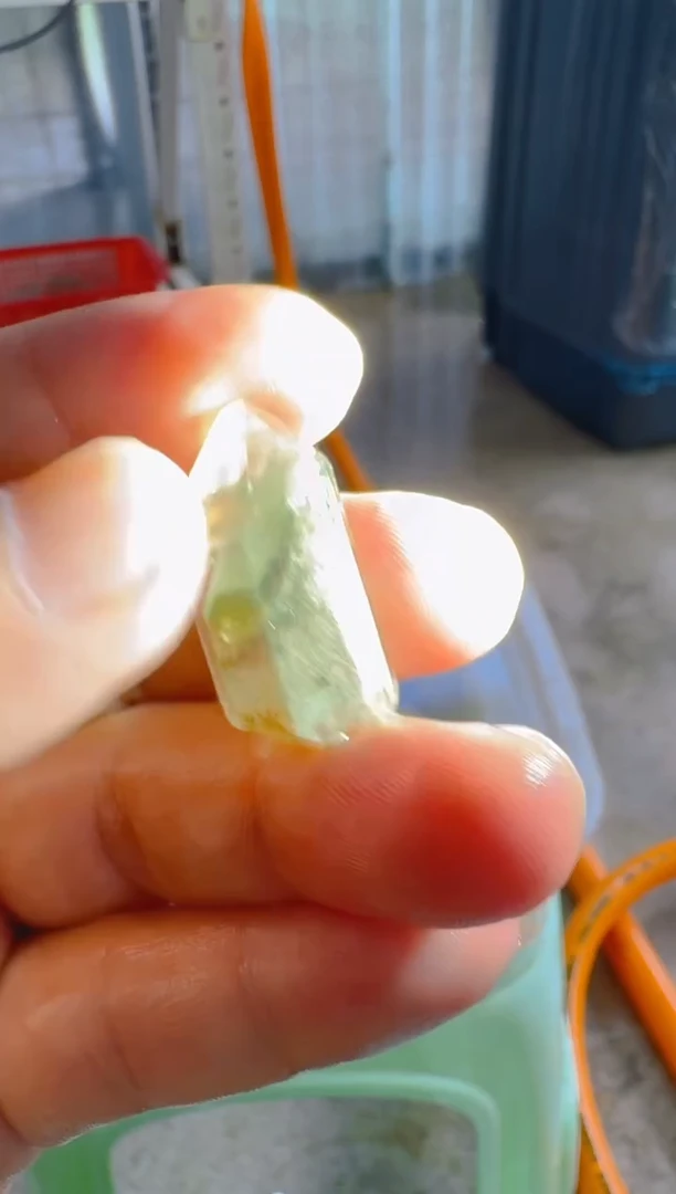 未镶嵌珠宝半成品水晶❥****丝van，水晶