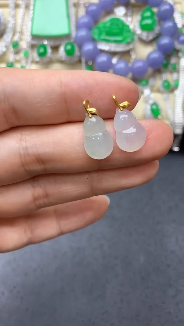 翡翠未镶嵌颈饰12国好珍宝