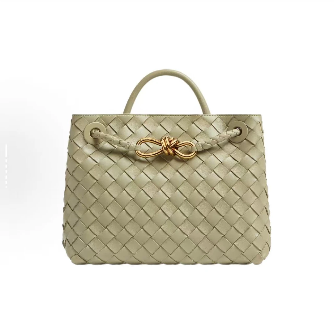 95新 BOTTEGA VENETA/葆蝶家 胖虎安安/葆蝶家/95新/公价0/240130