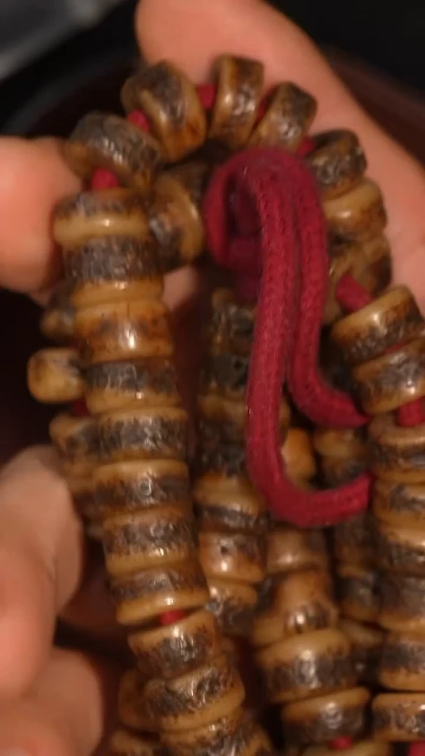 冲赛康胡子哥，藏传念珠176