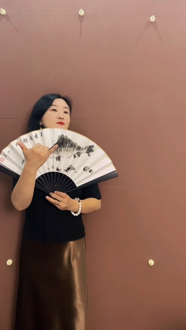 木李泽江手绘折扇
