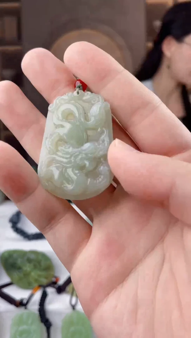 颈饰未镶嵌和田玉拍一发一，多样性发货