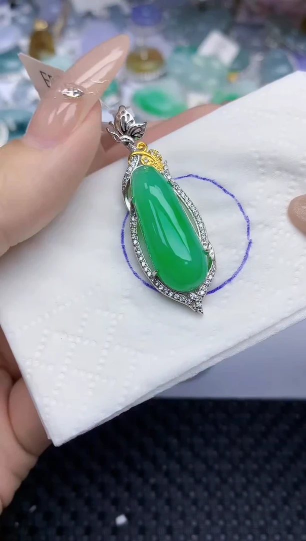 颈饰银S925镶嵌翡翠183   天然翡翠A货  百元以上9米证书费自理