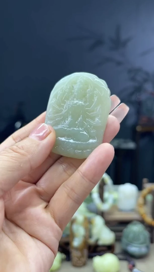 颈饰未镶嵌和田玉1