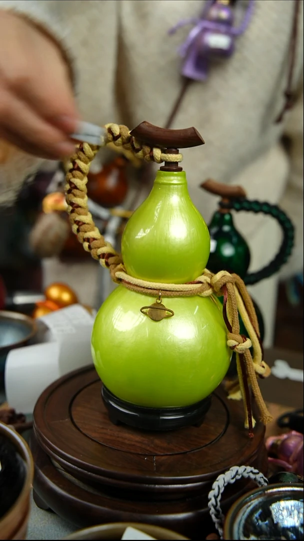 195号500ml左右非遗大漆酒葫芦