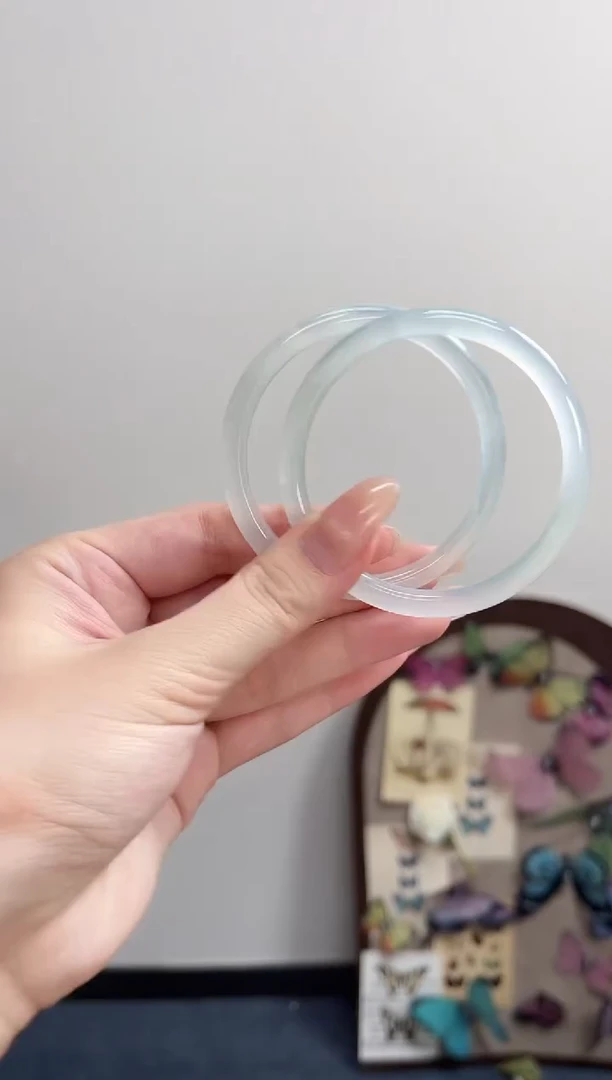 玛瑙/玉髓手镯未镶嵌59-60圈 需要包容一对发