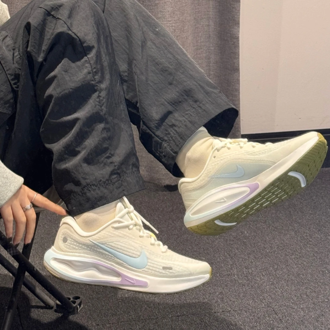 NIKE耐克女鞋W NIKE JOURNEY RUN跑步鞋HV1798-141
