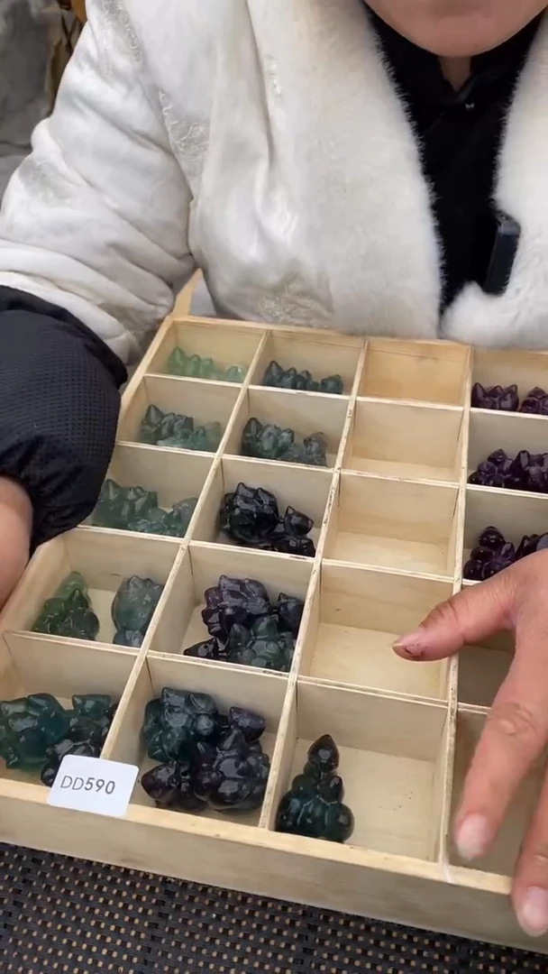 【闪购商品】萤石九尾未镶嵌（绿）萤石九尾D590多样性发其一