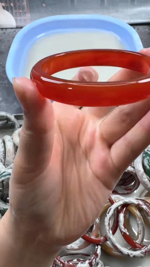 玛瑙/玉髓手镯未镶嵌25