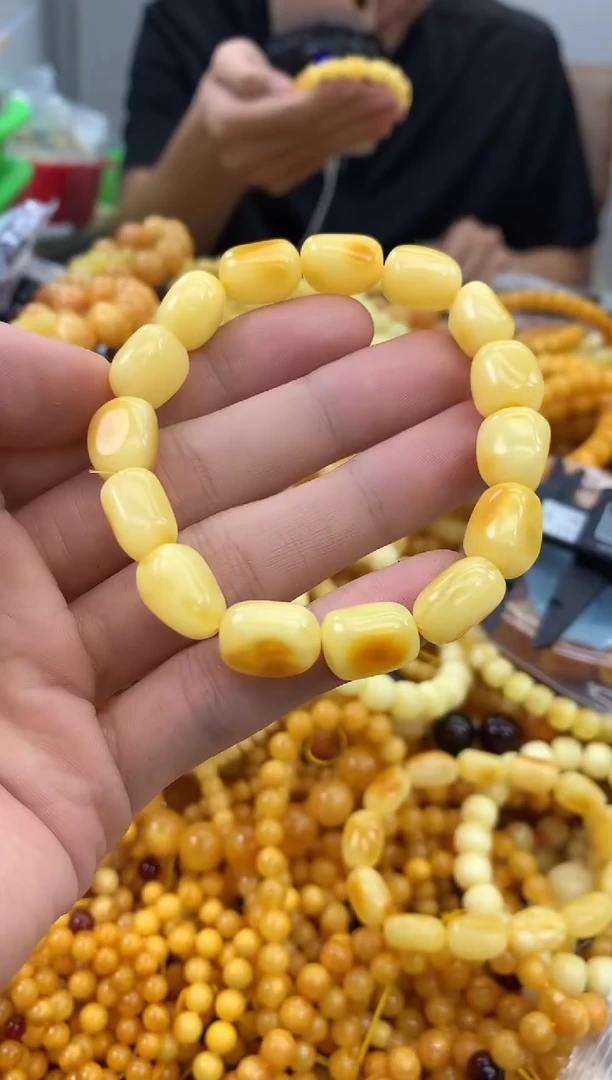 裸石蜜蜡未镶嵌手串