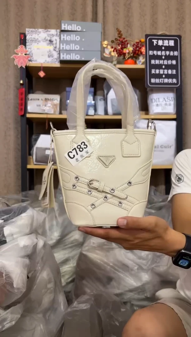小牛剖层皮革老张家女包783