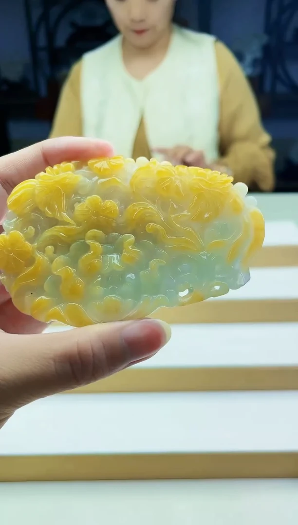 未镶嵌定制翡翠毛货09260058