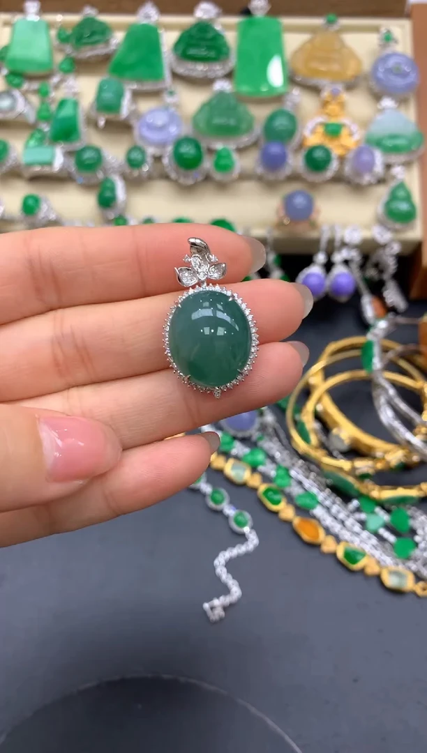 【闪购商品】翡翠颈饰18K金镶嵌140-中国好珍宝