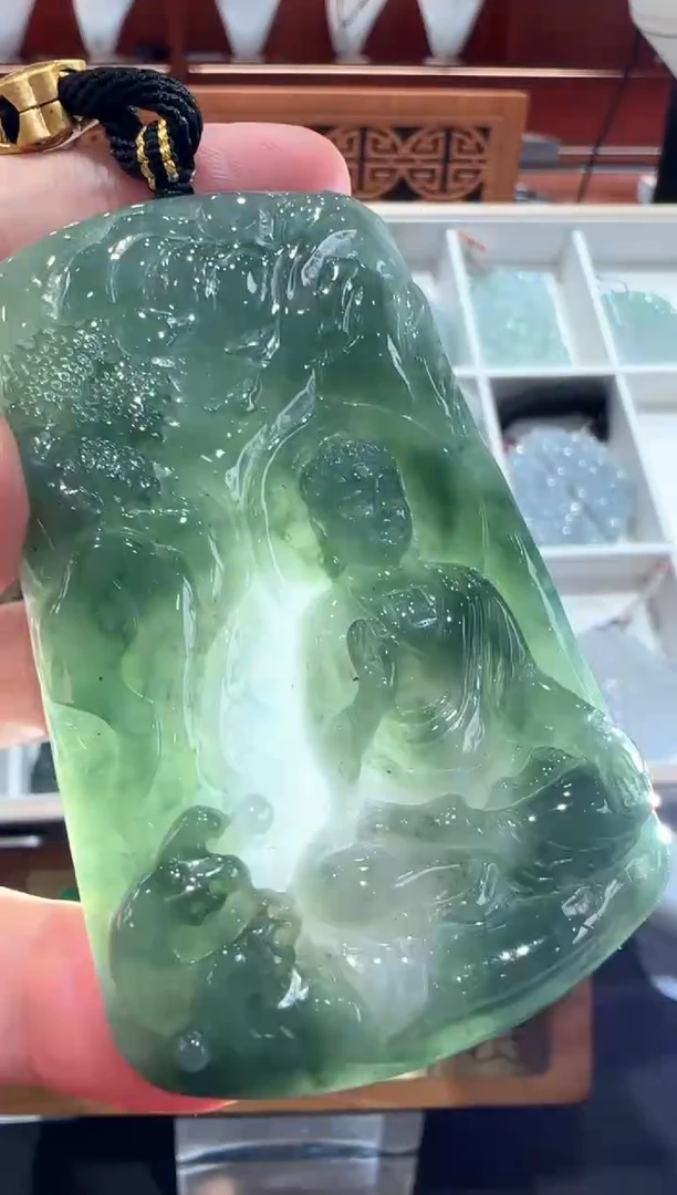 翡翠挂件未镶嵌A货翡翠多样性孤品