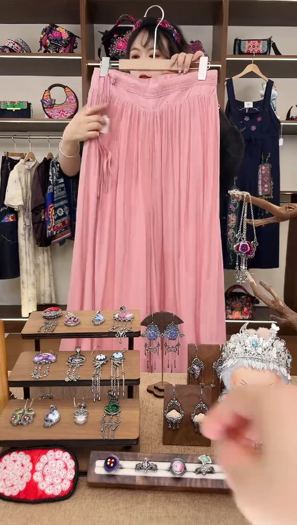 织绣A13黔东南苗族刺绣