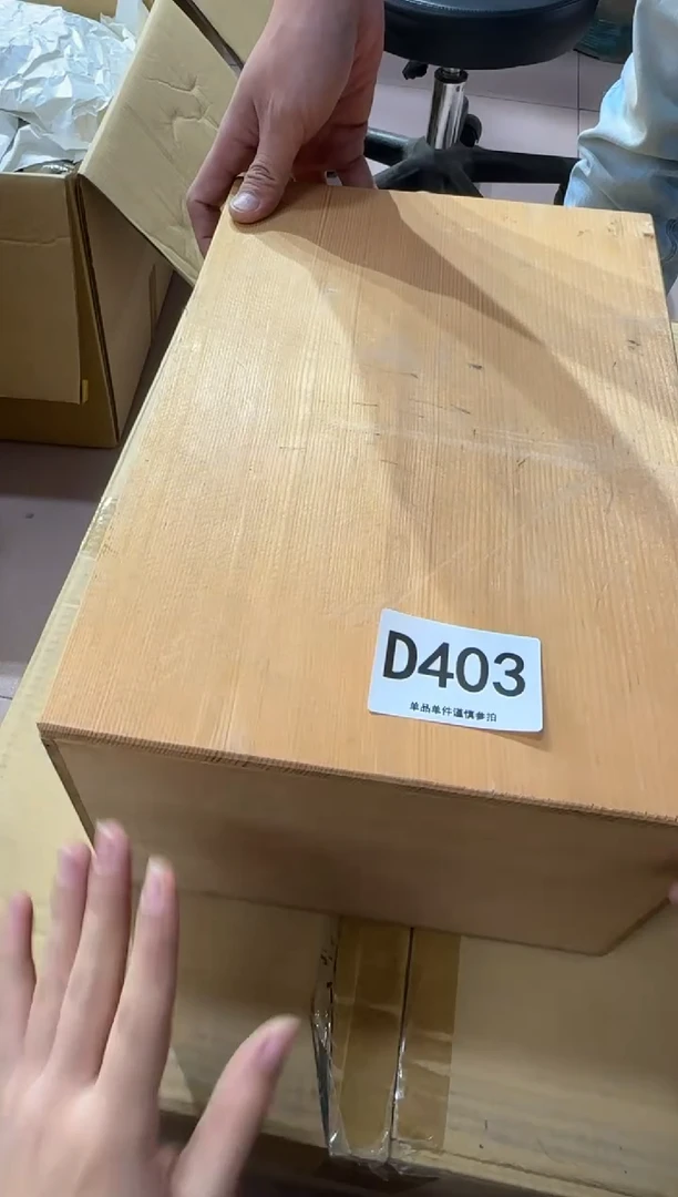 钢**墙403...中古产品谨慎参拍
