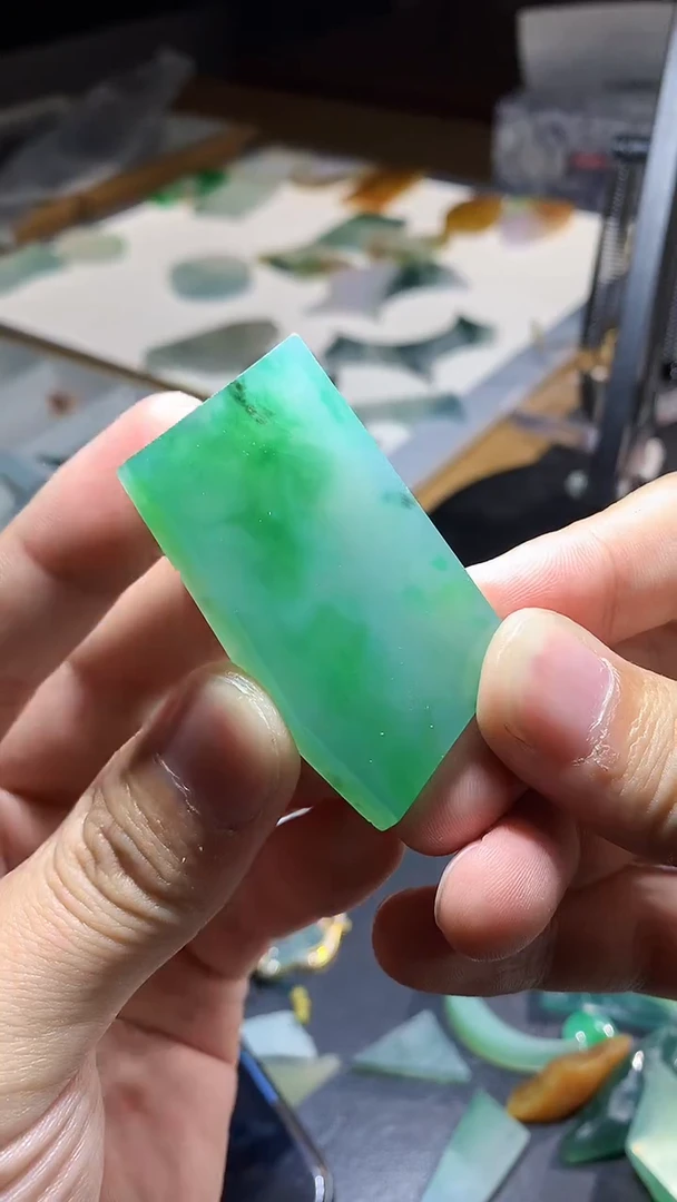 未镶嵌定制翡翠材料53-28.6-6.1