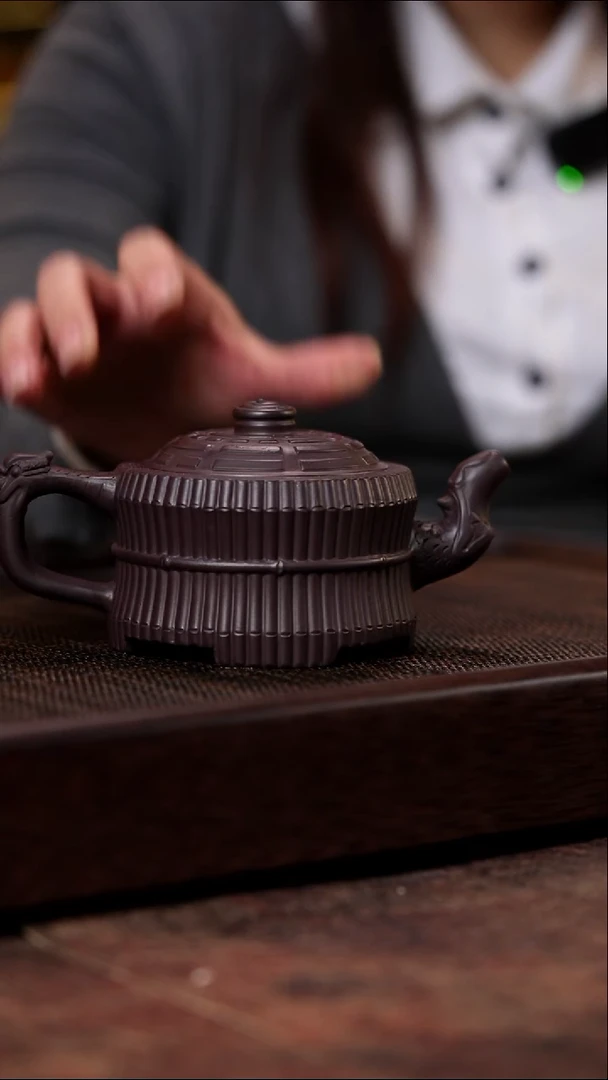 宜兴紫砂龙头八卦一捆竹