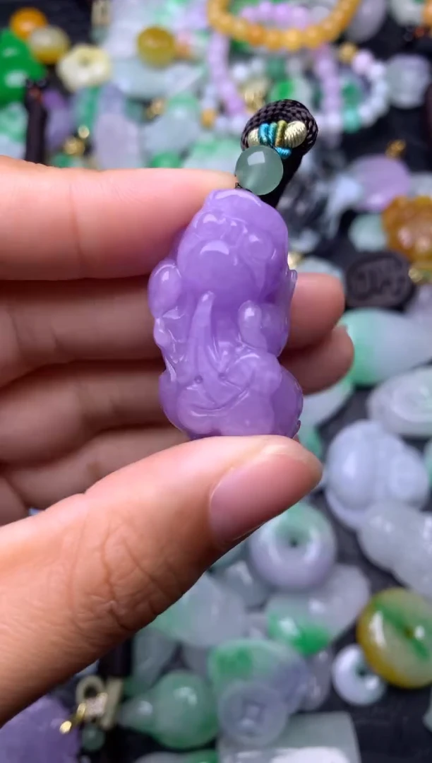 颈饰未镶嵌翡翠缅甸翡翠吊坠