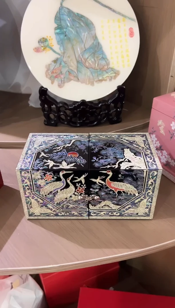 微瑕弘贝雅螺钿漆器文化馆