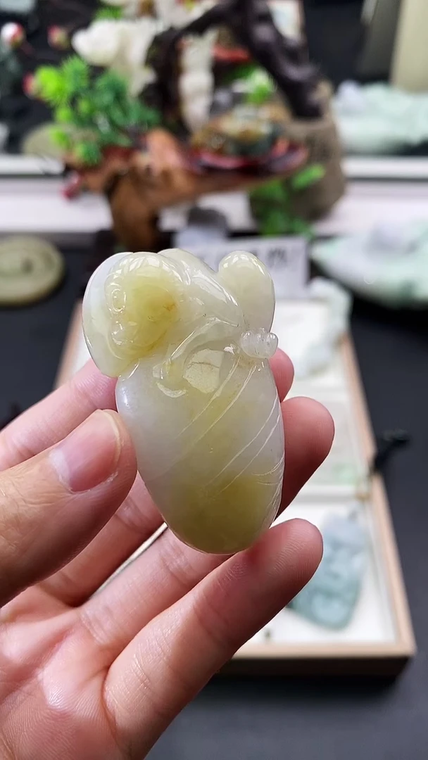 颈饰未镶嵌翡翠天然缅甸A货翡翠
