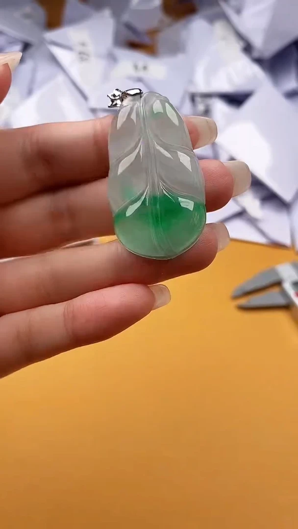 高端甄选吊坠（一物一图）1000130