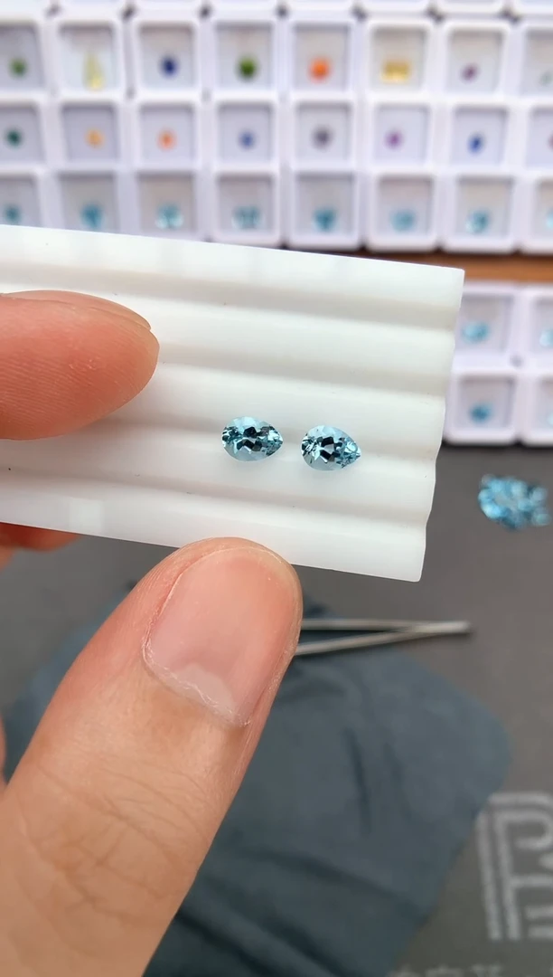 未镶嵌裸石定制海蓝宝石1.22ct 02051