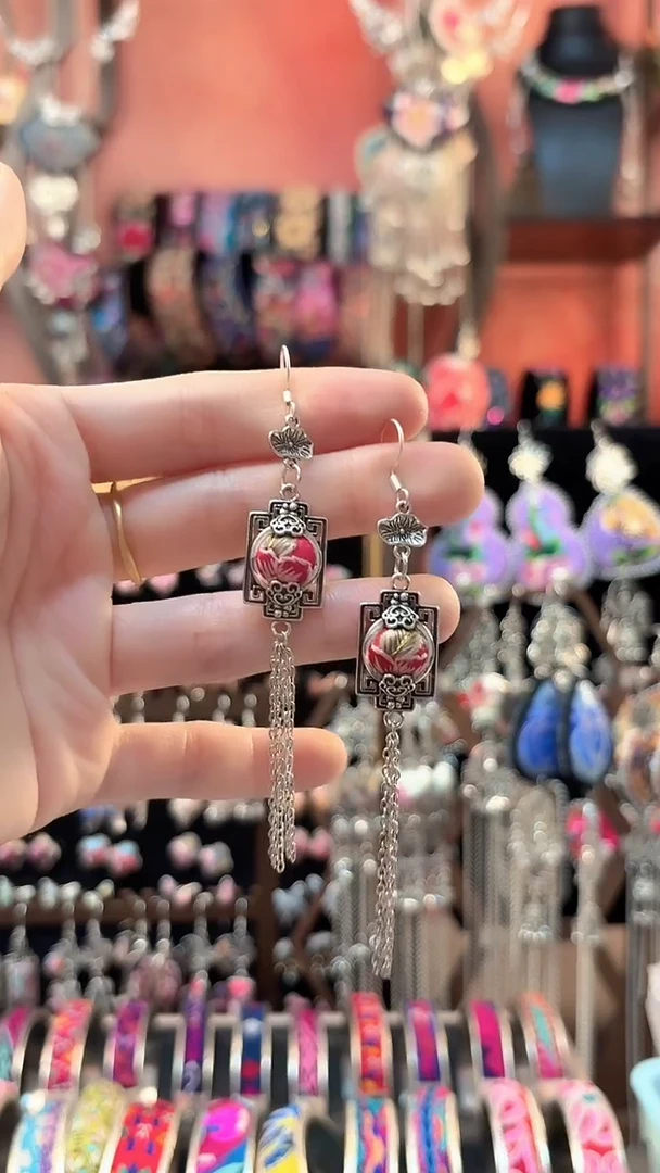 织绣 云织谣民族风精美饰品   236***