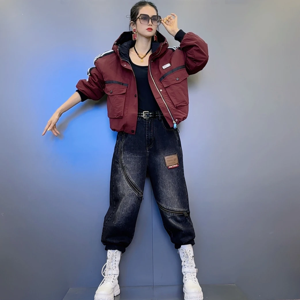 Q56冬款百搭连帽【红 黑 橙】色抽绳夹棉外套-斜边拉链设计牛仔裤