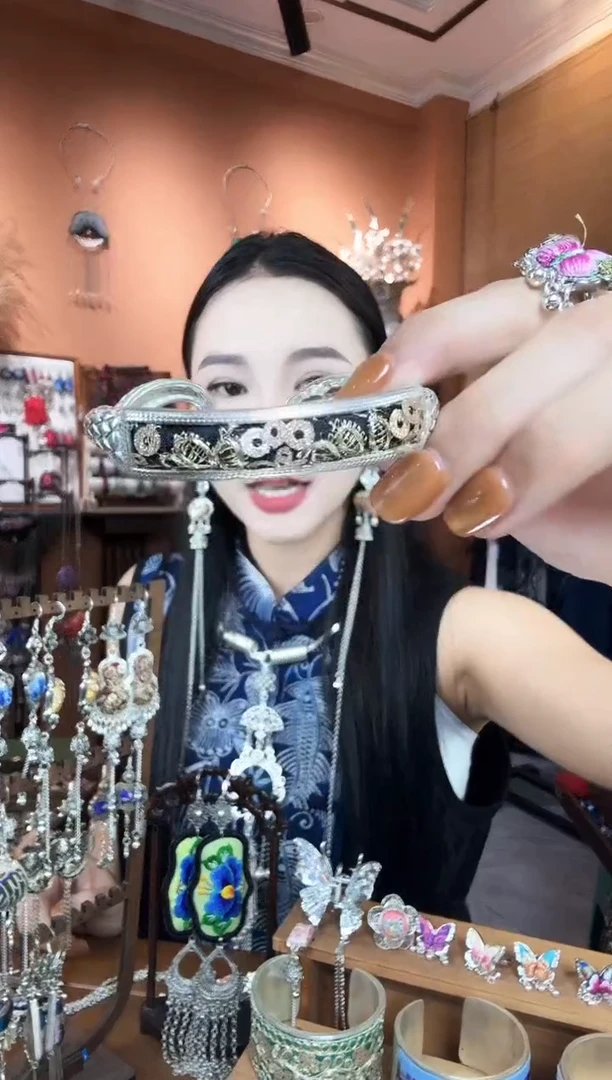 刺绣纯手工民族风手镯