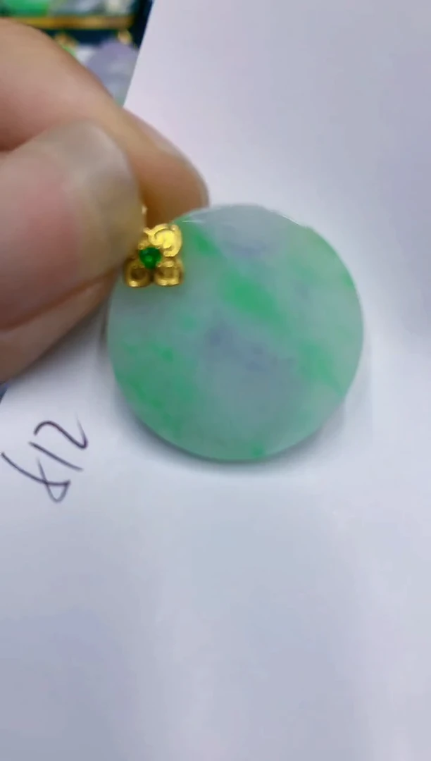 翡翠未镶嵌颈饰1111111111