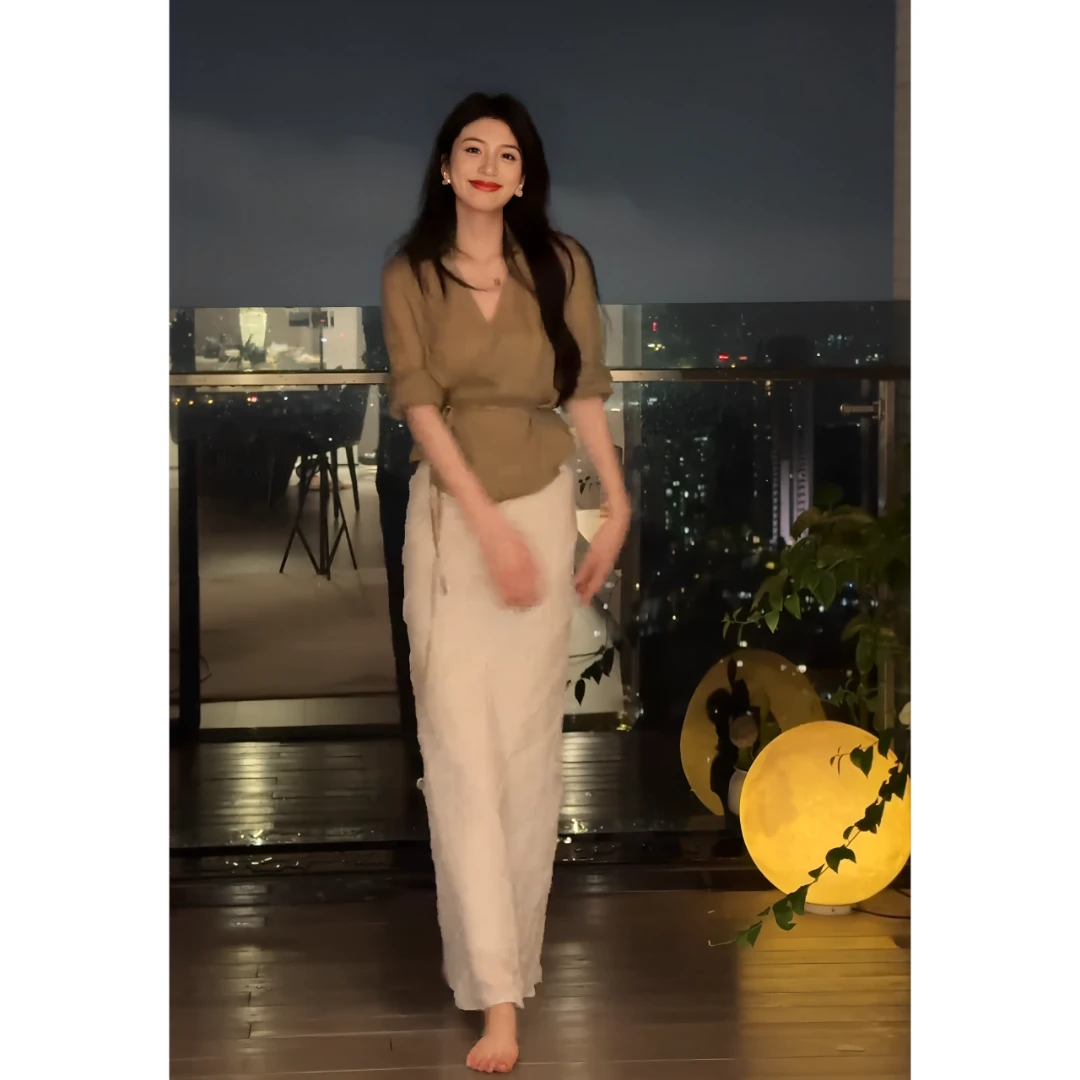 法式高级感气质V领收腰纯色短袖衬衫上衣搭配鱼尾包臀半身裙套装