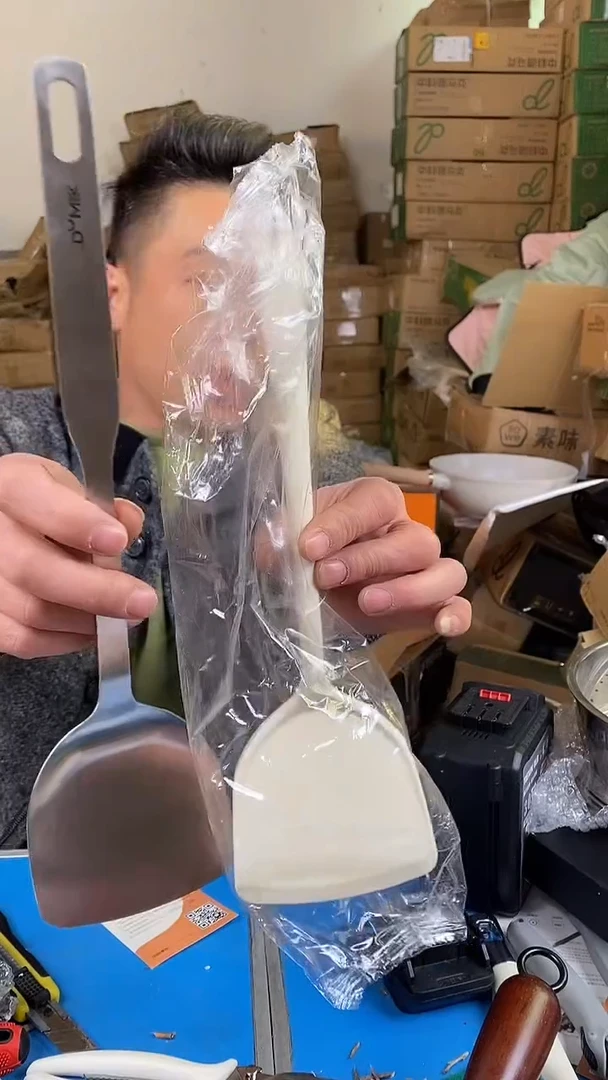 1德马克不锈钢铲＋硅胶铲