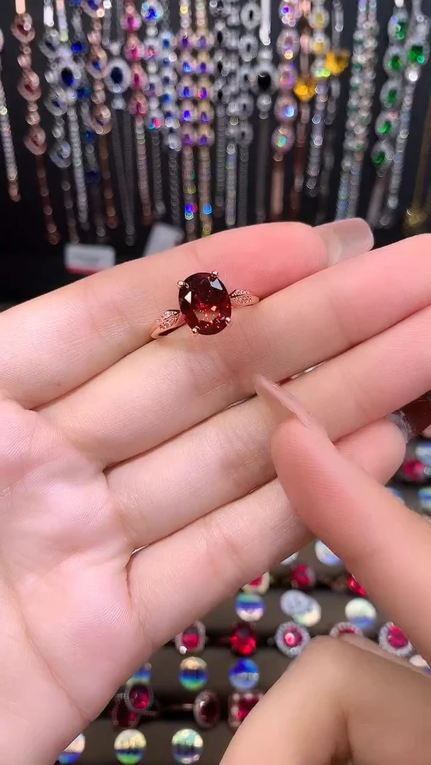 【闪购商品】石榴石戒指银S925镶嵌8.10