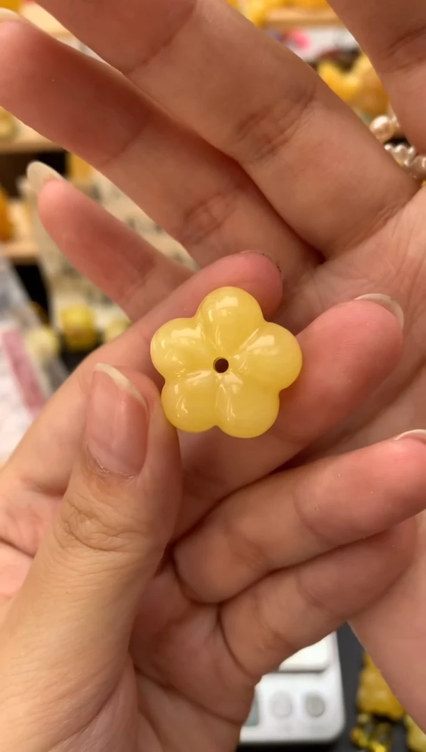 琥珀未镶嵌珠宝奇石044琥珀蜜蜡微瑕