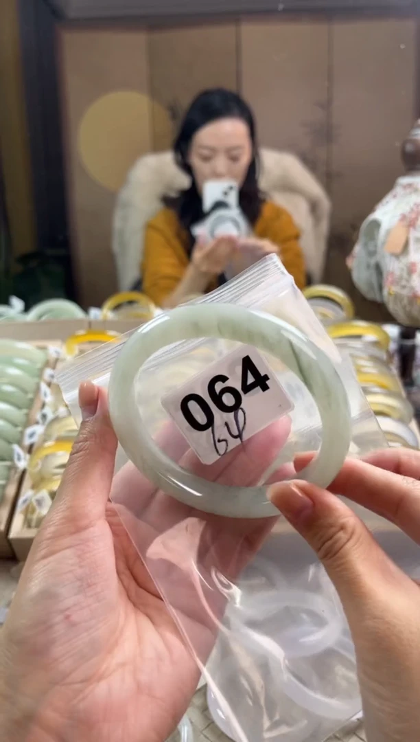 手镯玛瑙/玉髓未镶嵌064天山翠默认微抠