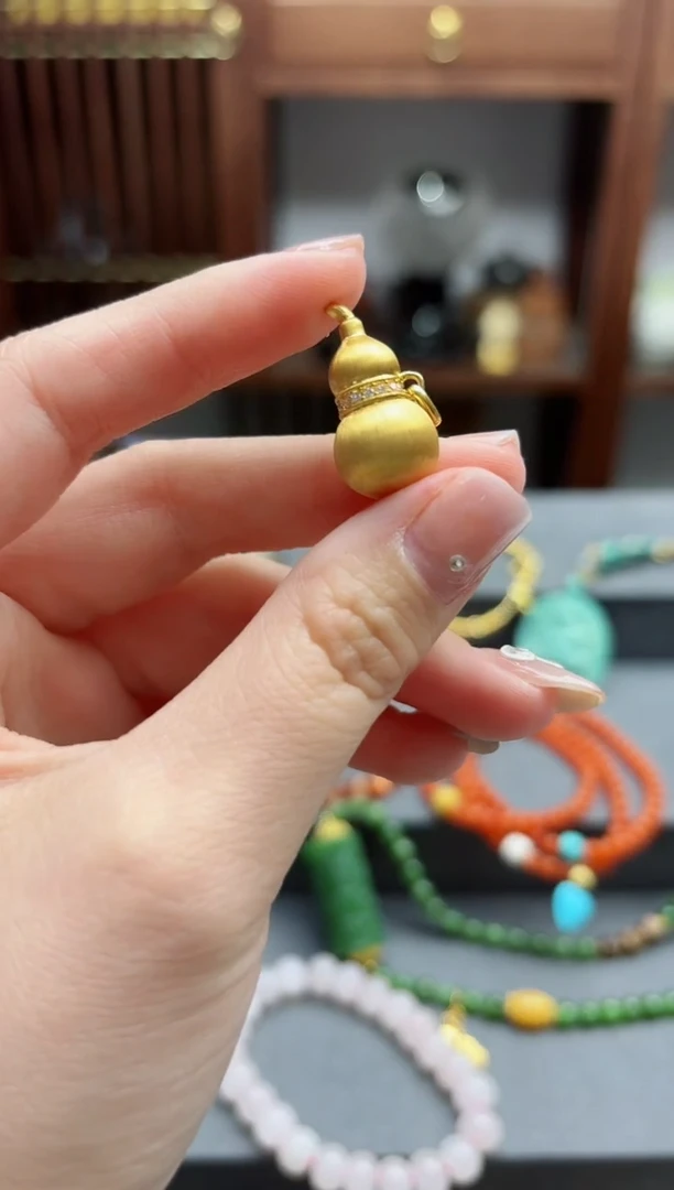 【闪购商品】18K金颈饰18k金葫芦吊坠 ZX赠链