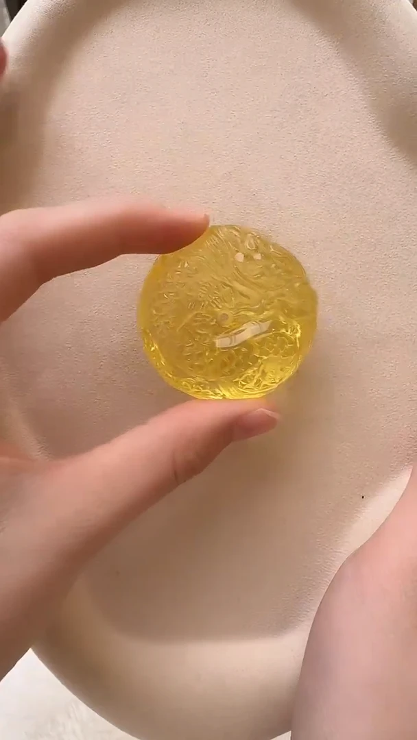 琥珀颈饰未镶嵌吊坠