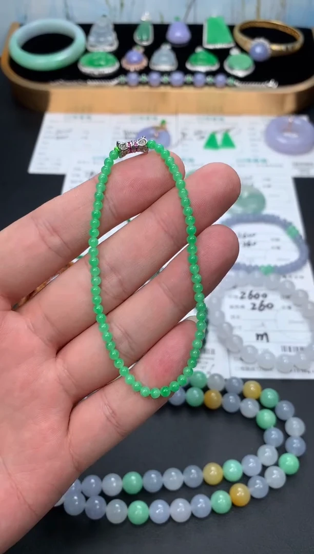 未镶嵌定制翡翠48小时鉴赏期 退货不扣服务费