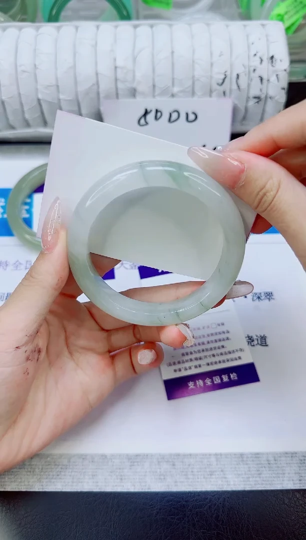 未镶嵌手镯石英质玉30/58