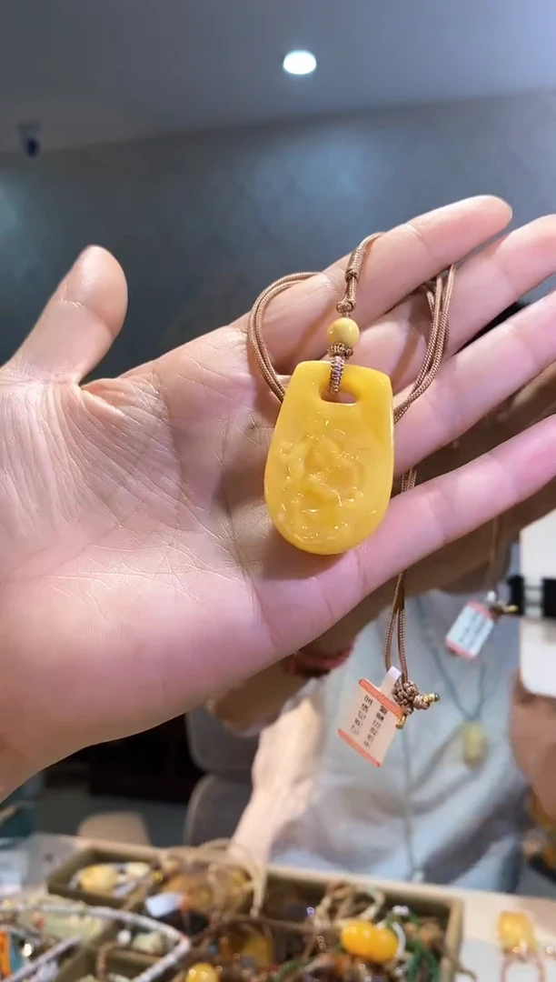 裸石琥珀未镶嵌天然琥珀蜜蜡首饰