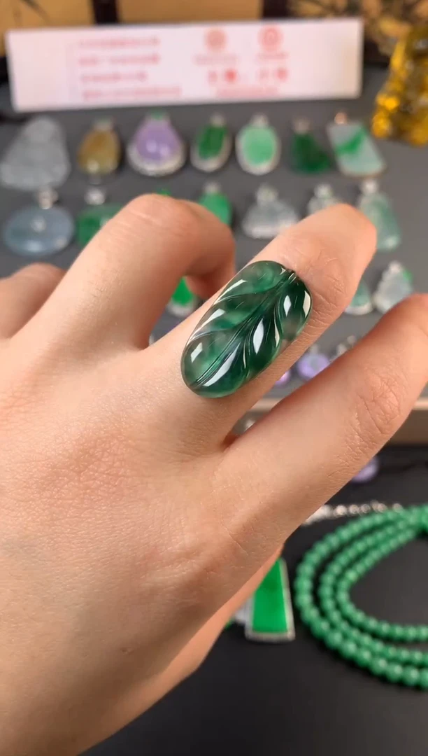 未镶嵌定制翡翠裸石（镶嵌定制）