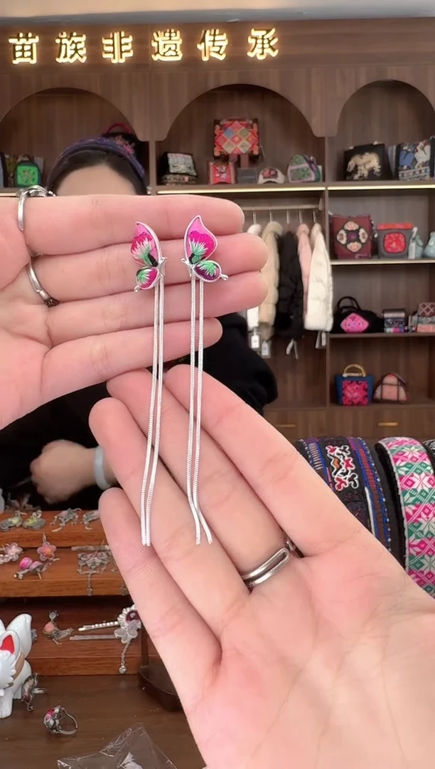 【闪购商品】织绣扶光苗绣传承169